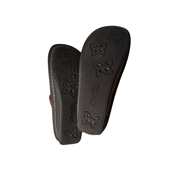 Tan Suede Leather With Gold Metallic Finish Clog - Picture 2 of 5